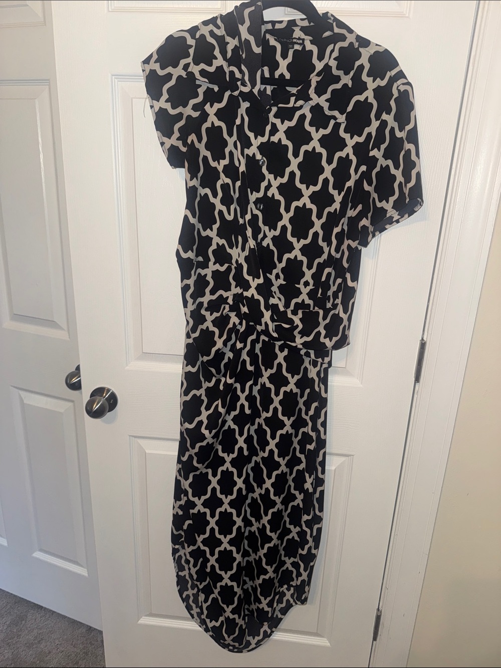 Fashion Nova Black and White Geometric Midi Dress